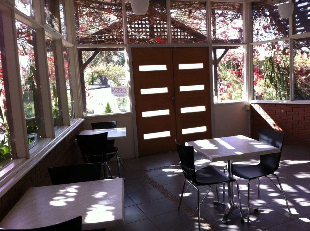 Stawell'S London Motor Inn エクステリア 写真
