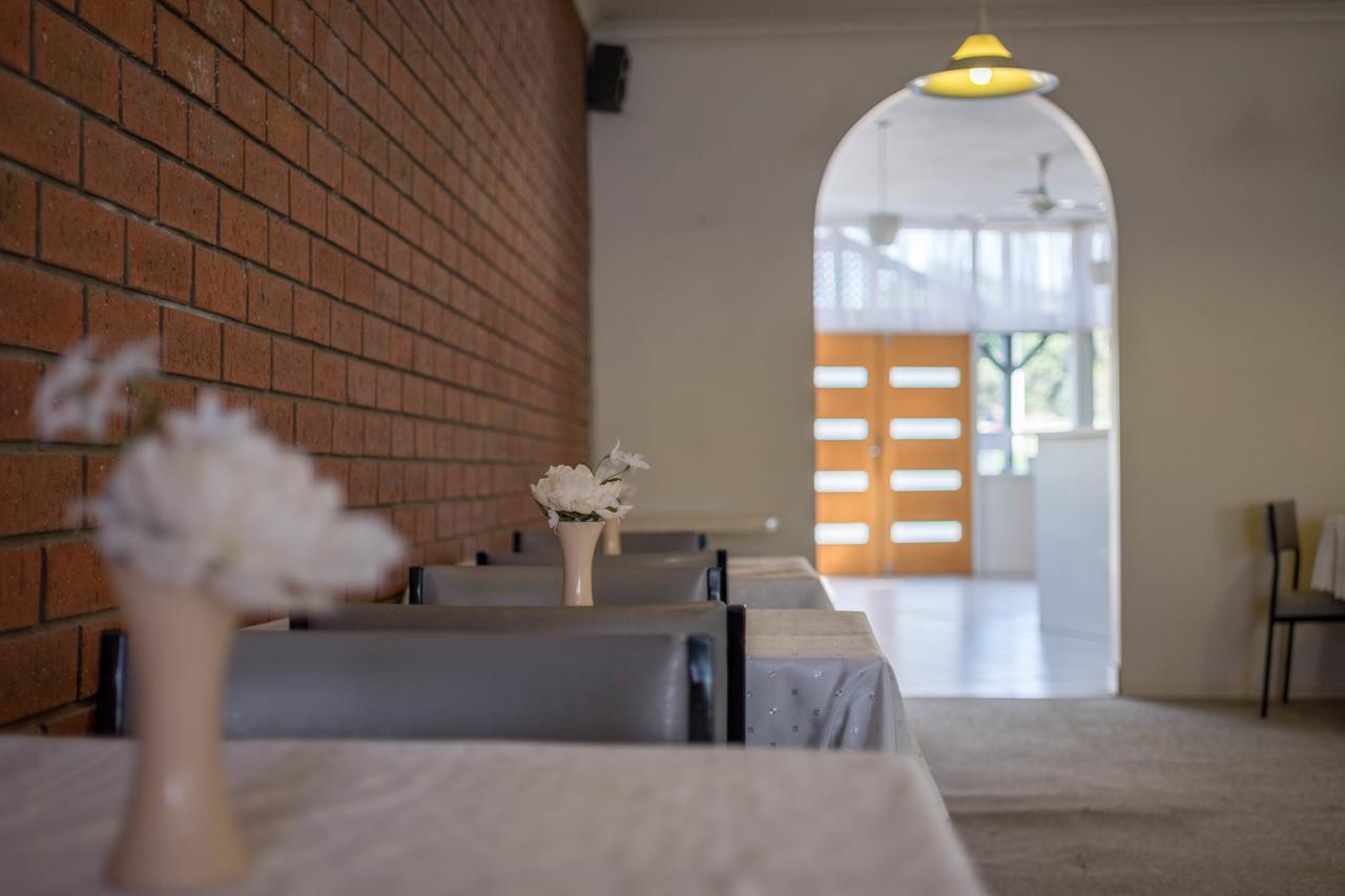 Stawell'S London Motor Inn エクステリア 写真