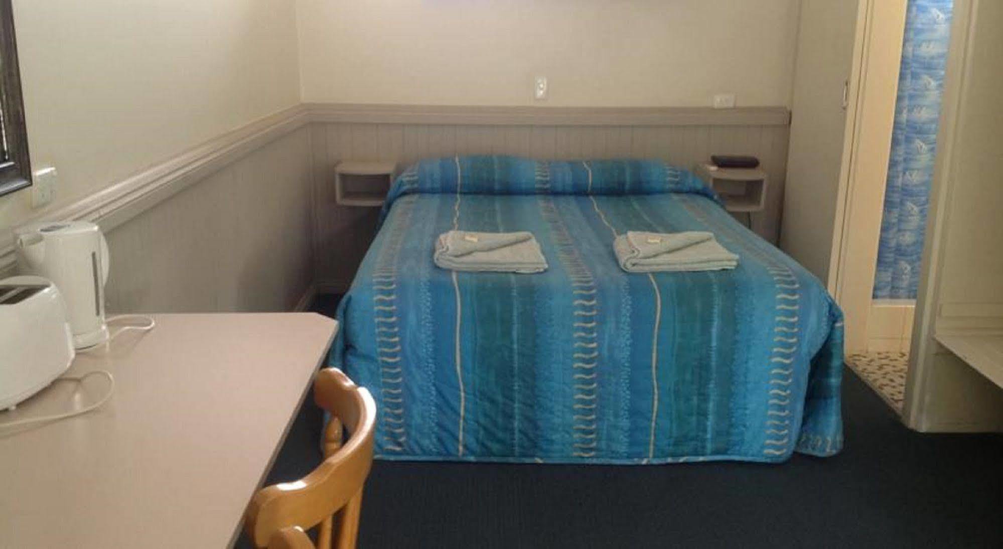 Stawell'S London Motor Inn エクステリア 写真